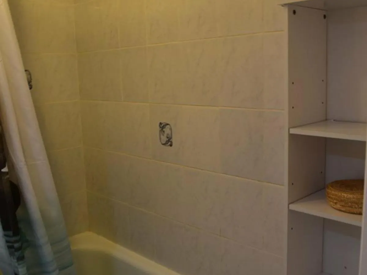 Studio Renove Pour 3 Au Centre De Montgenevre Avec Parking - Fr-1-266-166